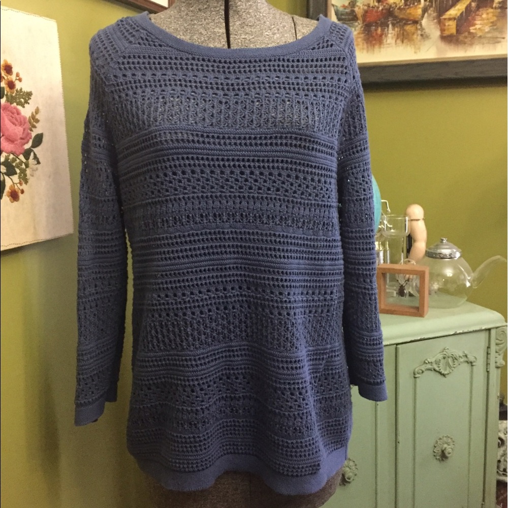 Ann Taylor Loft open weave sweater - large