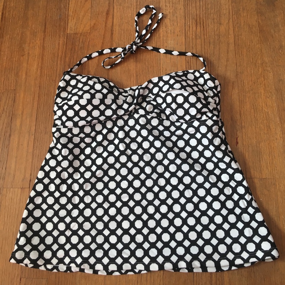Black and white Bathing suit top