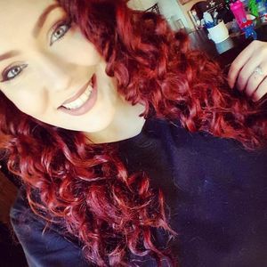 Meet your Posher, Courtney