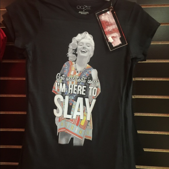 Marilyn Monroe T-Shirt Dark - Picture 4 of 4