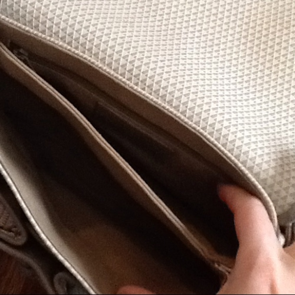 Grayish brown purse - Picture 2 of 3