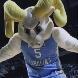 Meet your Posher, Derrick