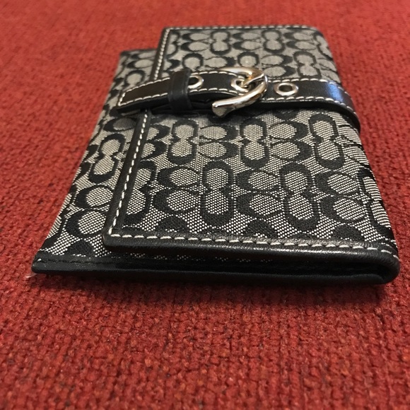 Coach wallet - Picture 4 of 4