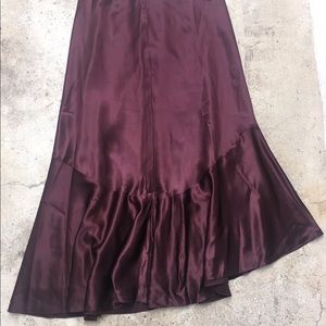 Lauren by Ralph Lauren Burgundy Silk Ruffle skirt