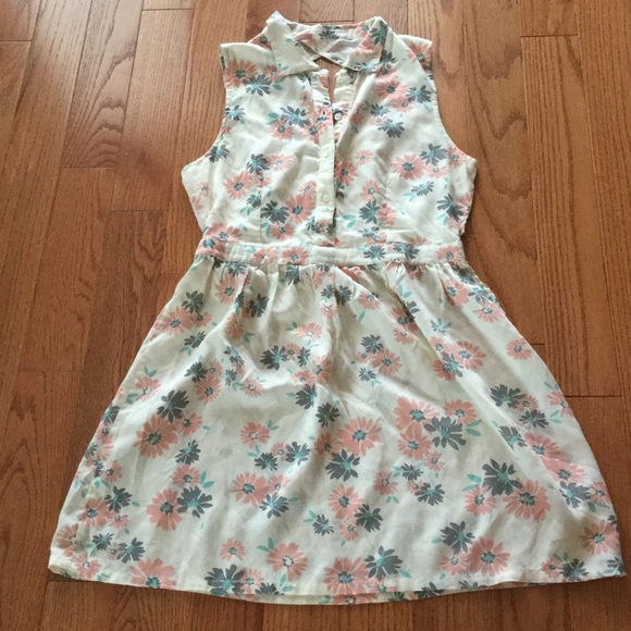 Dresses & Skirts - Spring dress!