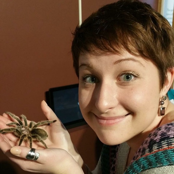 Meet your Posher, Meghan - Picture 1 of 1