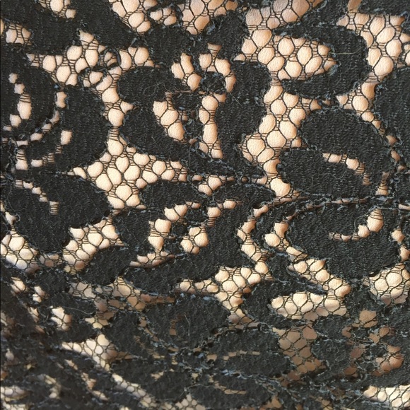 🍒BCBG Haile Lace Romper - Picture 4 of 5