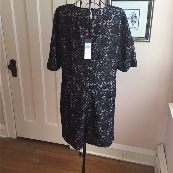 🍒BCBG Haile Lace Romper - Picture 2 of 5