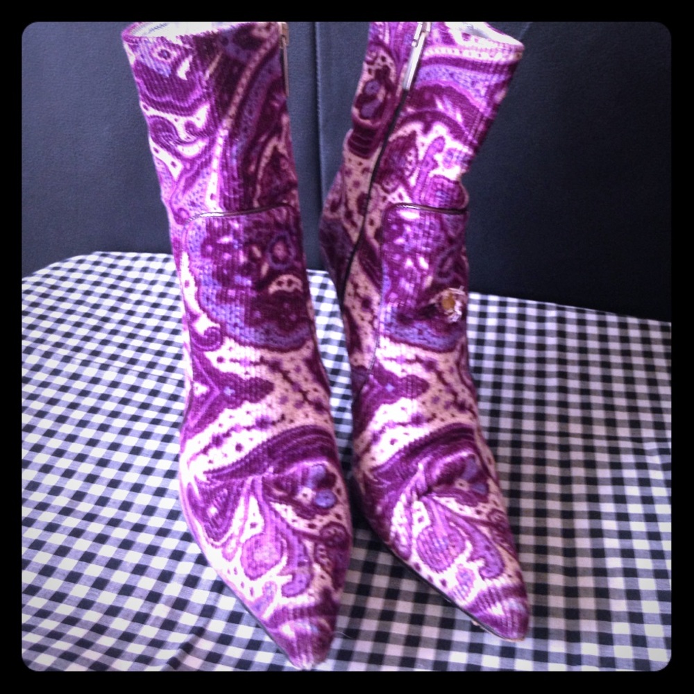 D&G Booties