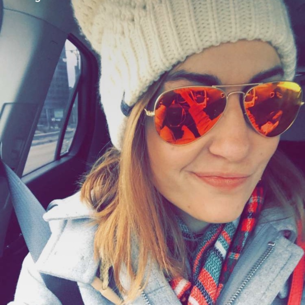 Meet your Posher, Jenna