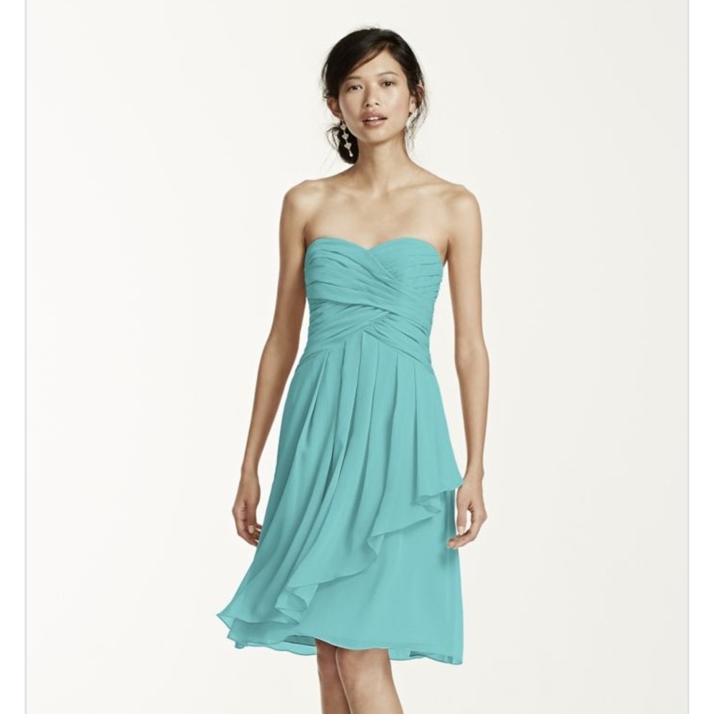 Short Crinkle Chiffon Dress with Front Cascade