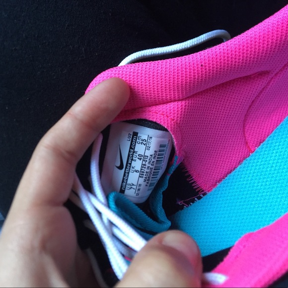 SOLD - Picture 3 of 3