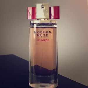 Modern muse le rouge