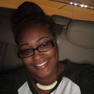 Meet your Posher, Kisha