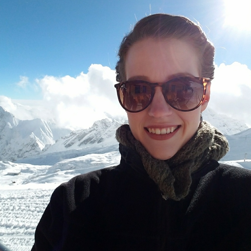 Meet your Posher, Lauren