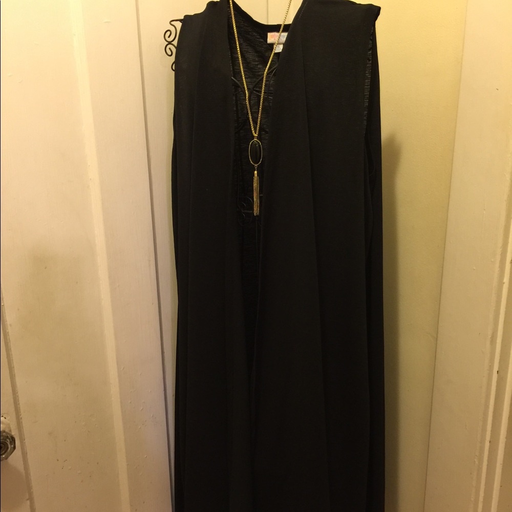 Lularoe Joy Solid Black Xl