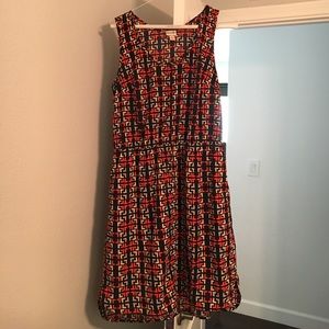 Sleeveless patterned dress