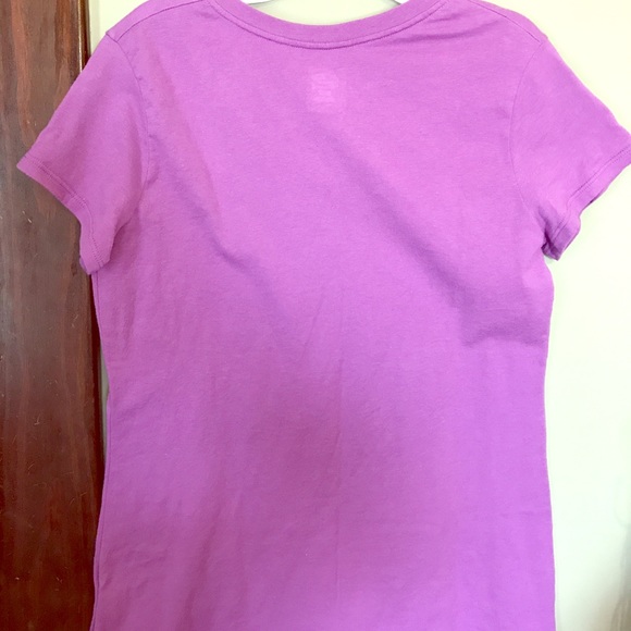 V-neck purple athletic tee - Picture 2 of 2