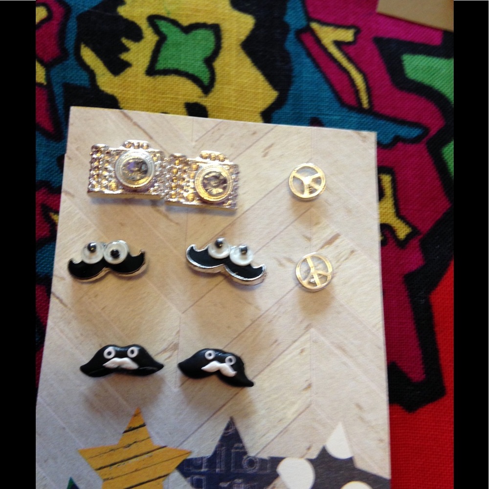4 pair black and silver Claire's earring bundle