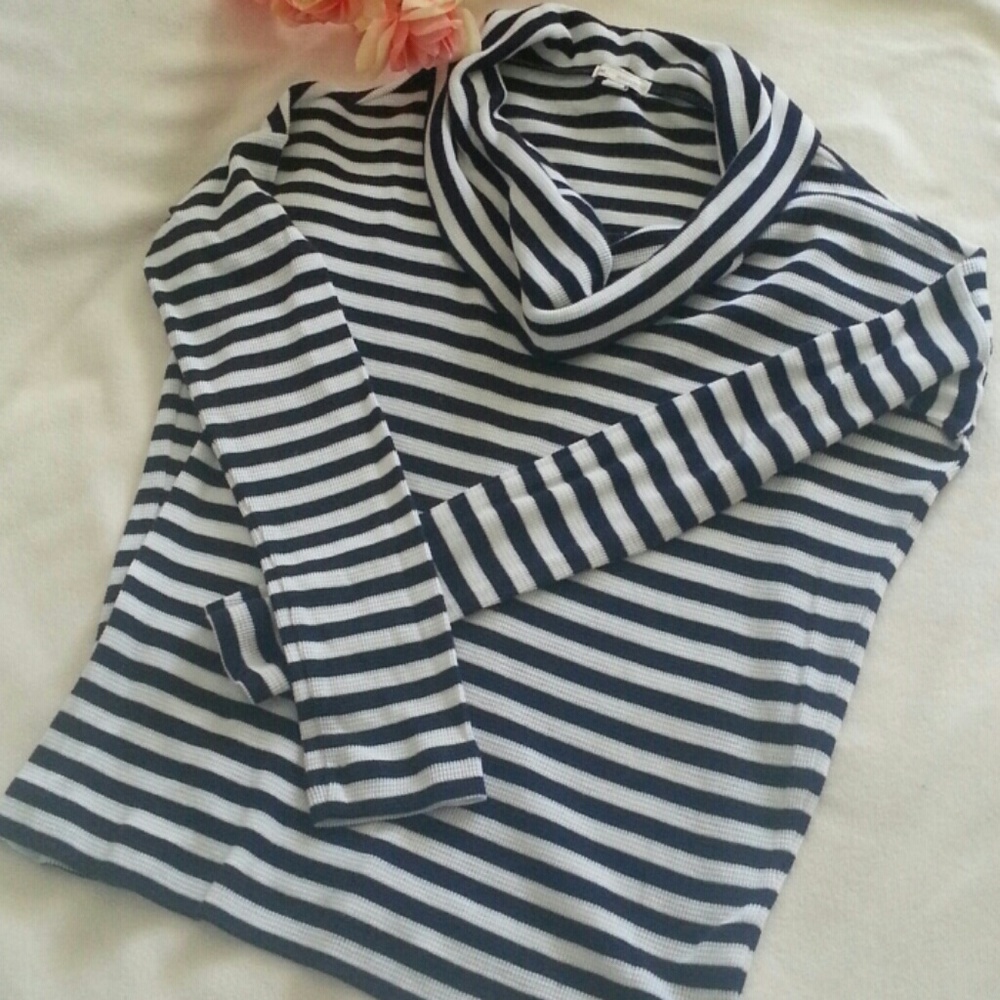 FINAL SALE GAP Striped Blouse Small