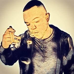 Meet your Posher, Travis