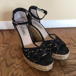 Steve Madden black lace wedges