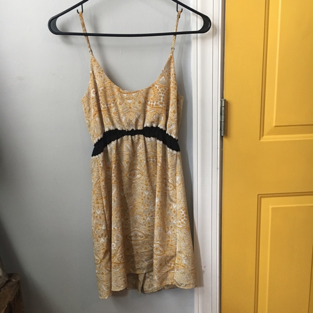 Floral mini dress - Picture 3 of 3