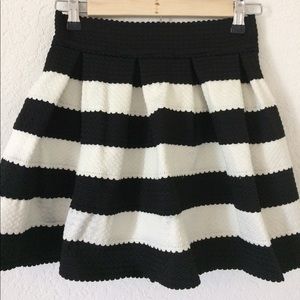 Black and white striped mini skirt Offers accepted
