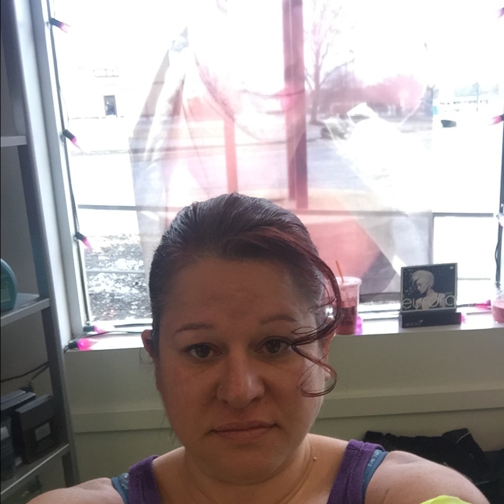 Meet your Posher, Christine