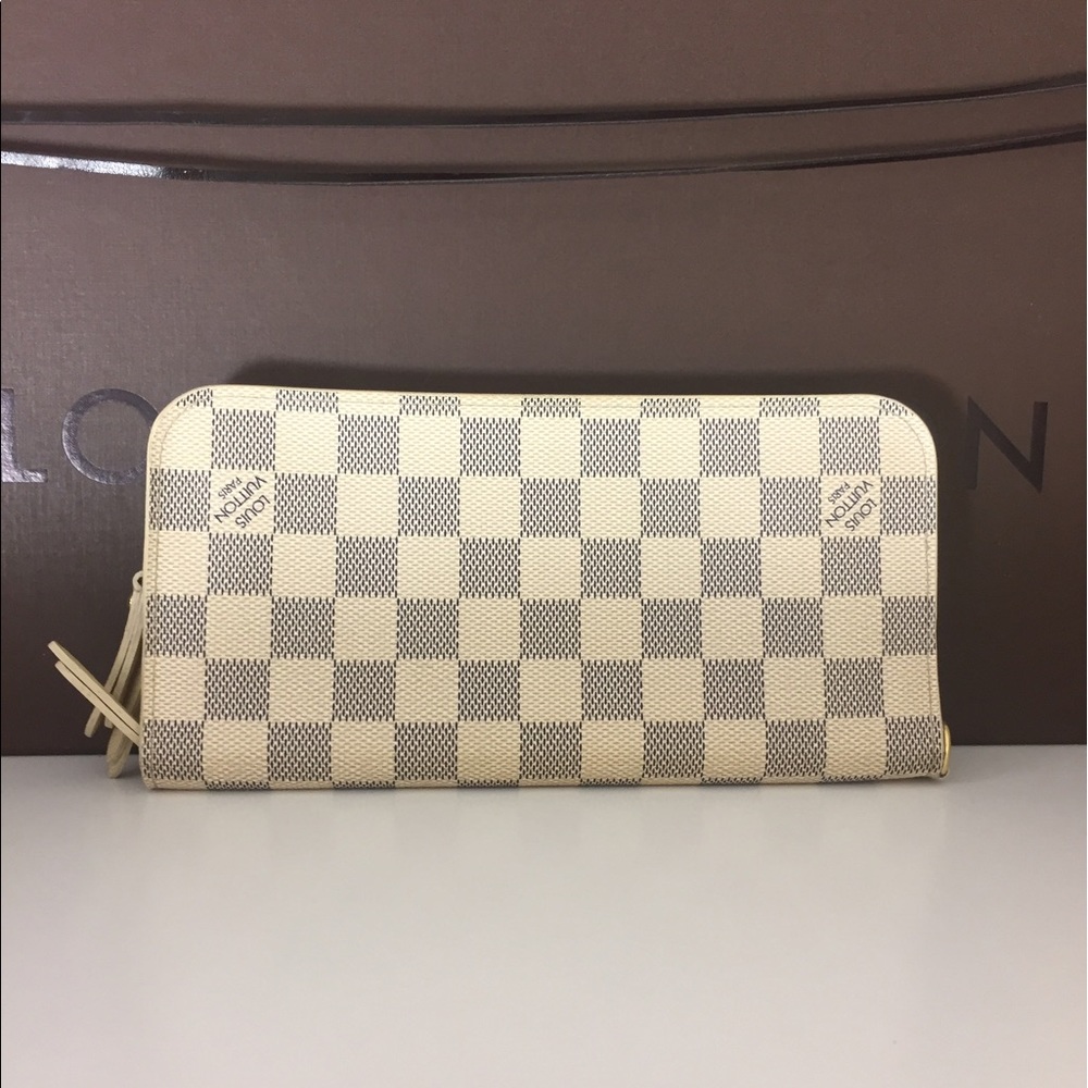 ❌SOLD❌💯Auth Louis Vuitton insolite wallet