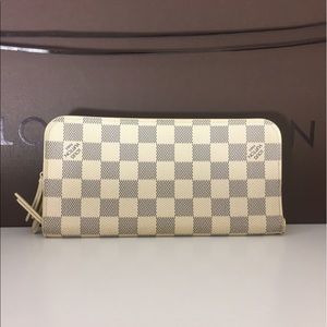 ❌SOLD❌💯Auth Louis Vuitton insolite wallet