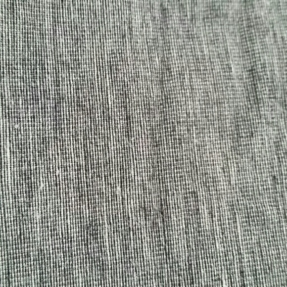 Guess capris - Picture 4 of 4