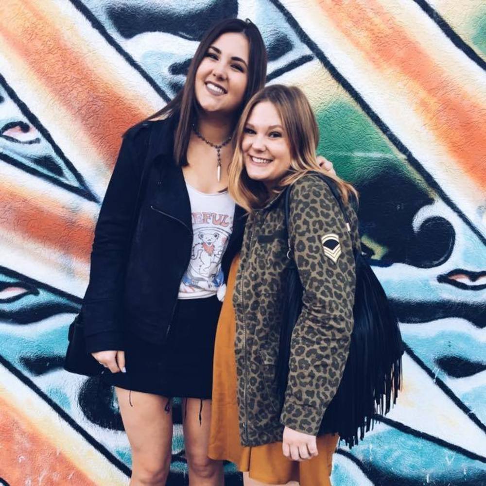 Meet your Posher, Claire