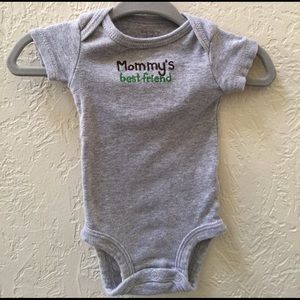 NEWBORN 👶🏻 ONESIE!