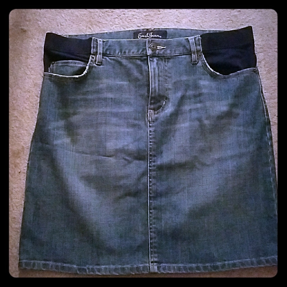 Earl Jeans MATERNITY skirt, Medium