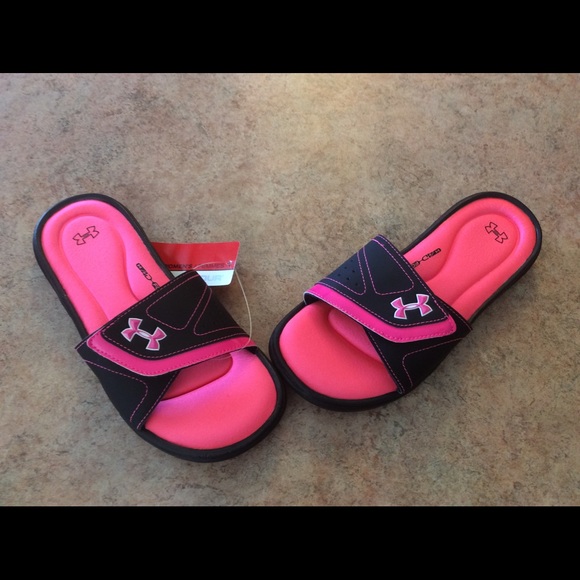 NWT women's under armour Ignite slides - Picture 2 of 4
