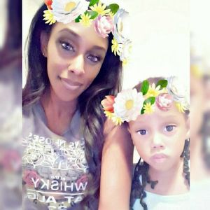 Meet your Posher, Mikayla