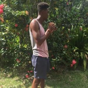 Meet your Posher, Devin