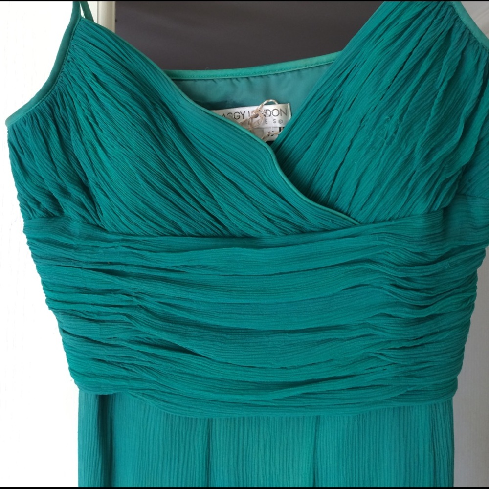 Maggie London size 10 green dress-just drycleaned