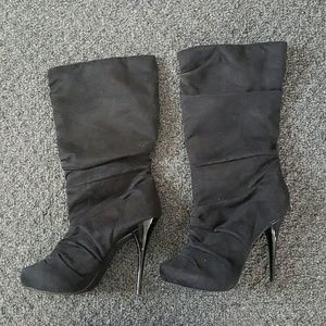 Black suede boots