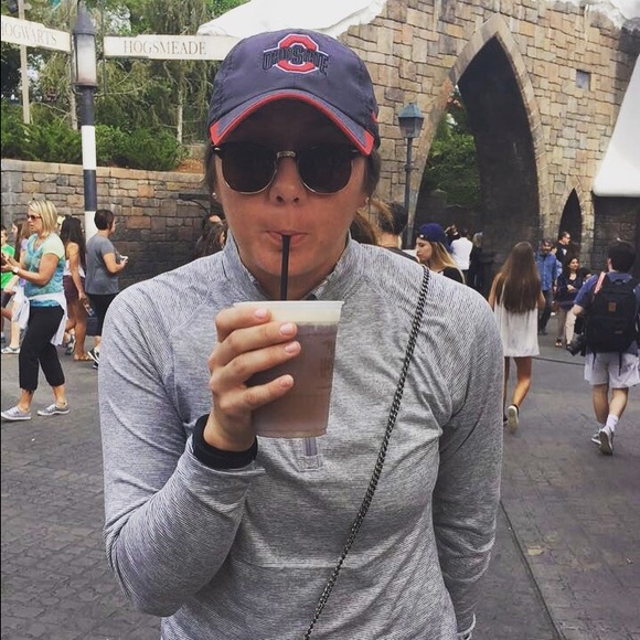 Meet your Posher, Shelby - Picture 1 of 1