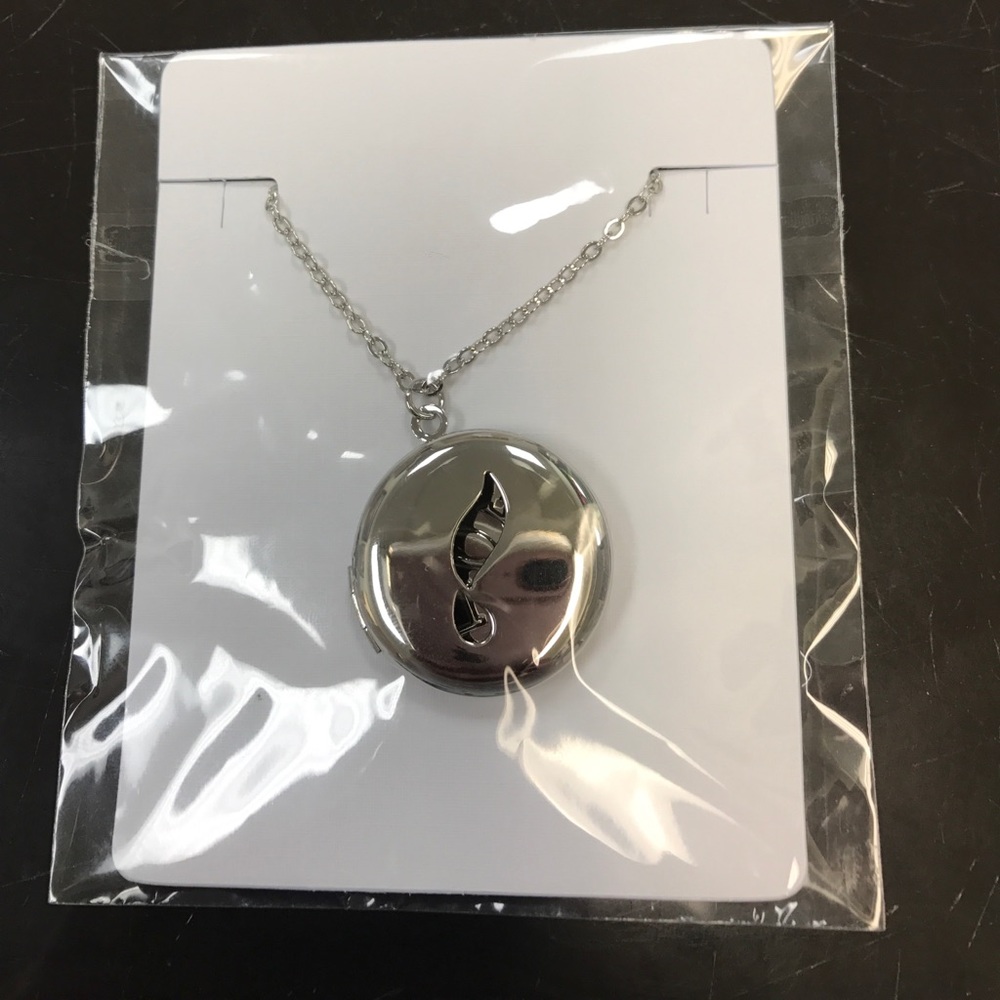 Brand new Young Living diffuser necklace