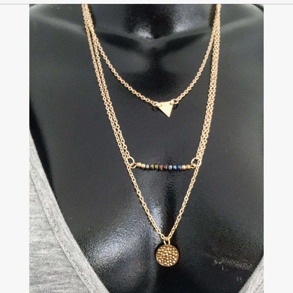 Gold Layered Chain Necklace minimalist - Picture 3 of 4