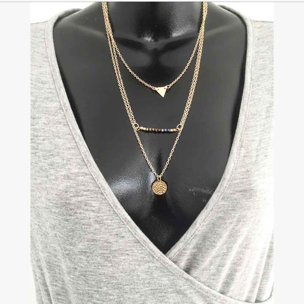 Gold Layered Chain Necklace minimalist - Picture 4 of 4
