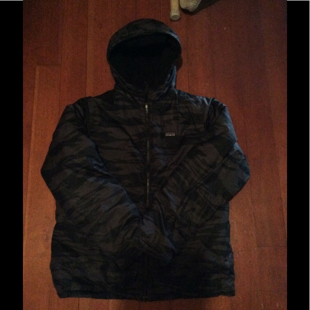 Patagonia reversible jacket.  Grey and black cameo