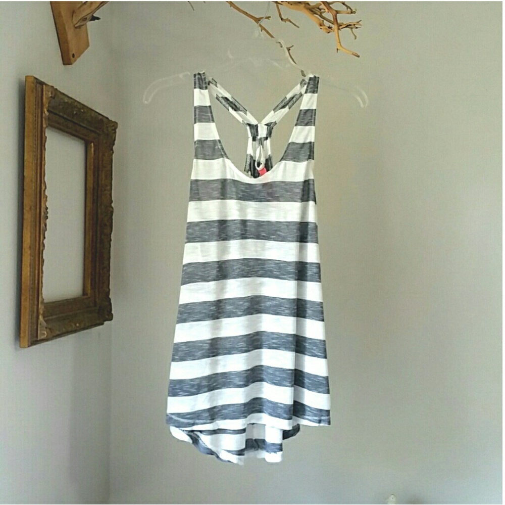 Eight Sixty Racer Tank - Picture 2 of 6