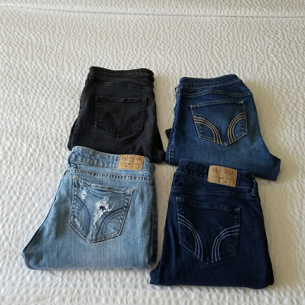 Bundle of 4 Skinny Hollister Jeans