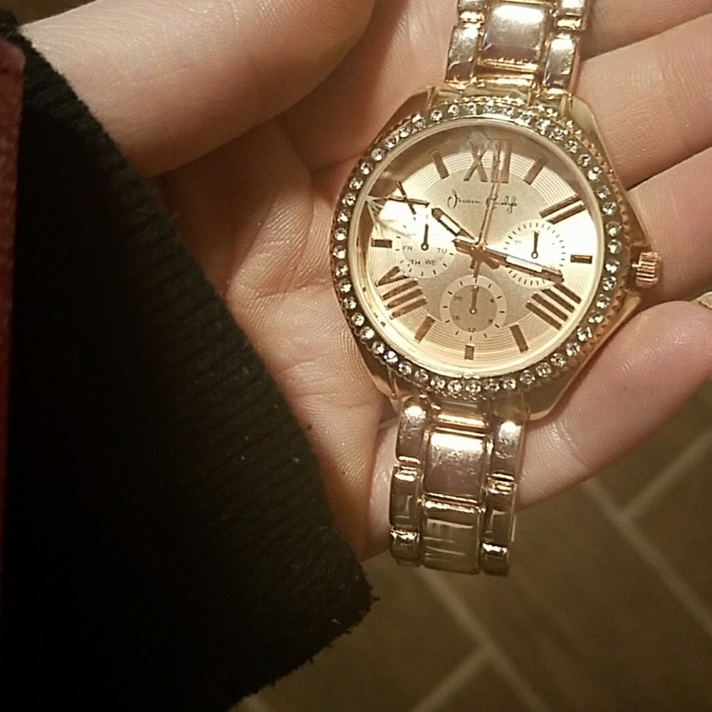 Jessica Carlyle watch