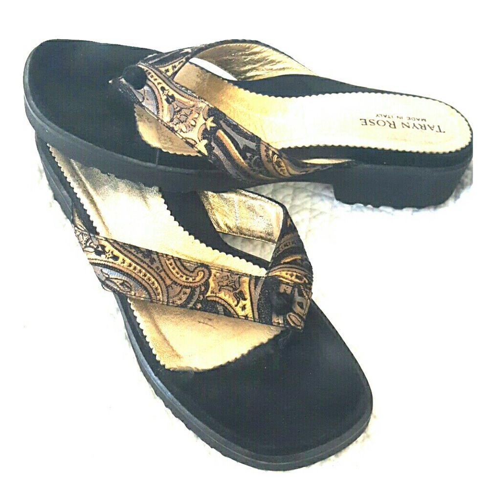 Taryn Rose Thongs from Nieman Marcus - Size 39