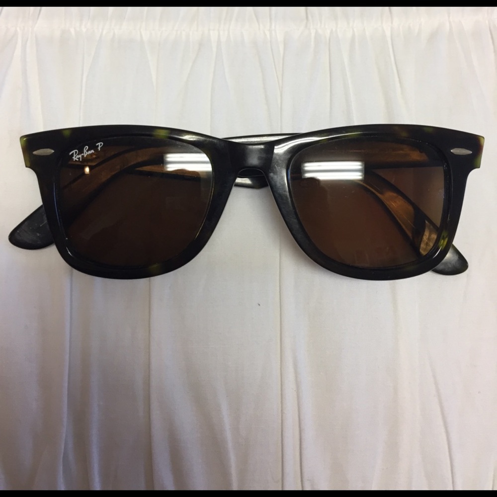 Polarized wayfarer Ray Bans